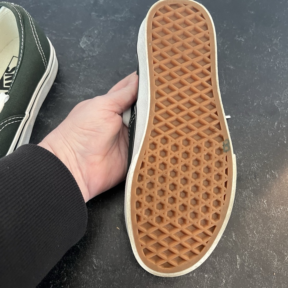 Classic Vans Duck Green - Women's 5.5 or Boys 4 - Retro 90s Y2K Skater's Dream - Picture 5 of 8